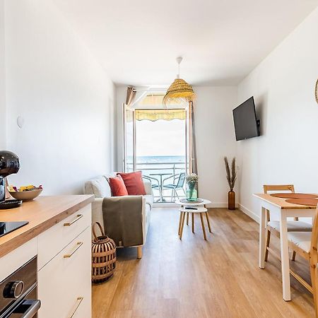 Les Pieds Dans L'Eau - Appartment 1 - Vue Mer كُنْكال المظهر الخارجي الصورة